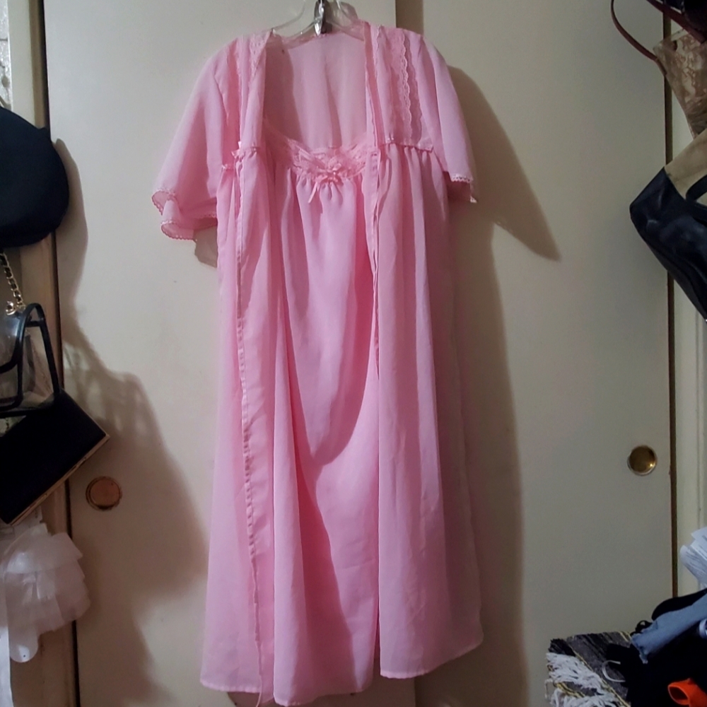 Vintage nightgown